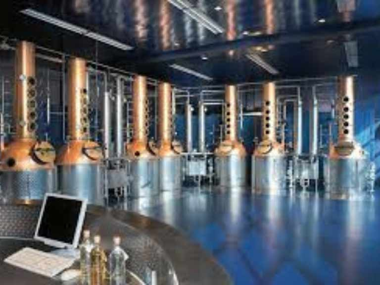 Visita alla distilleria Etter